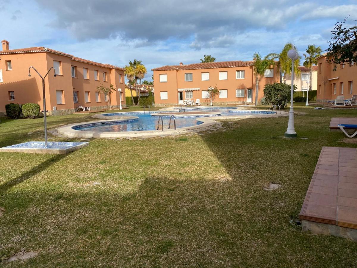 Apartment Sevilla III Golf ,Big Pool And Seaside Oliva Bagian luar foto